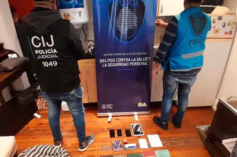 Desenmascaran a una falsa médica psiquiátrica en su consultorio Desenmascaran a una falsa médica psiquiátrica en su consultorio