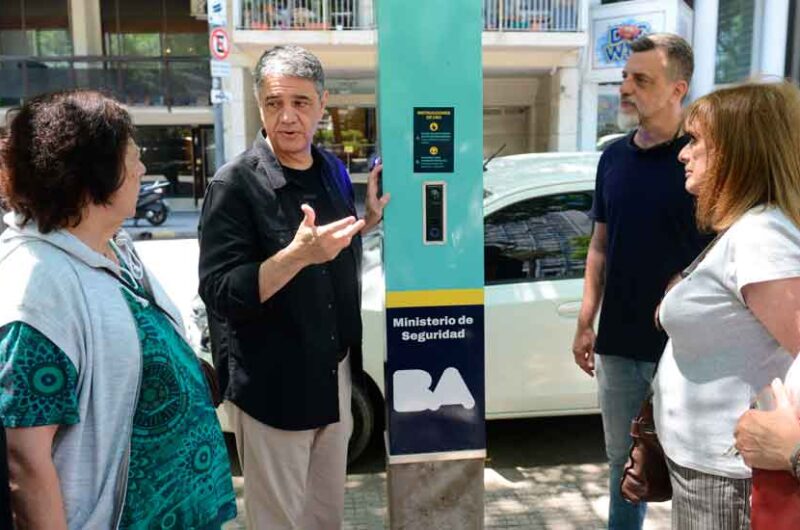 Ya hay 108 Puntos Seguros para llamar a la Policía Ya hay 108 Puntos Seguros para llamar a la Policía