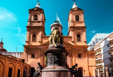 La Ciudad se viste de celeste y blanco por la Semana de Mayo