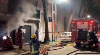 Bomberos controlaron un incendio en un local de La Boca