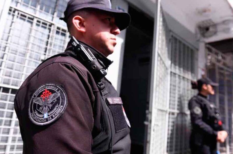 La Policía clausuró un consultorio odontológico ilegal en el Barrio 31
