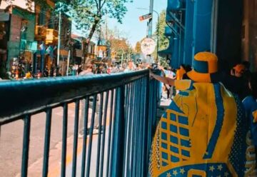 Los hinchas llegaron a La Bombonera para el último adiós a Russo