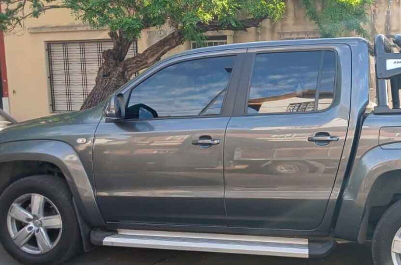 Detienen en Villa Riachuelo a dos ladrones que robaron una camioneta en Lanús Detienen en Villa Riachuelo a dos ladrones que robaron una camioneta en Lanús