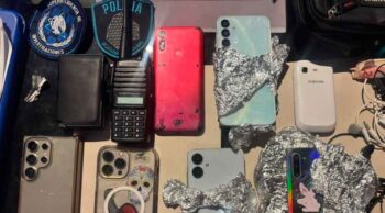 Detienen a tres colombianos que abrieron una camioneta con un inhibidor