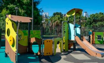 Se renovó uno de los patios de juegos del Parque Las Heras