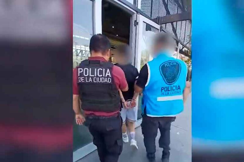 Detienen a dos delincuentes que asaltaban a choferes de aplicación