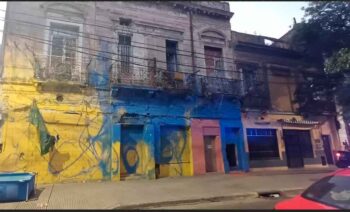 Detienen a dos hombres que intentaban usurpar una propiedad tapiada