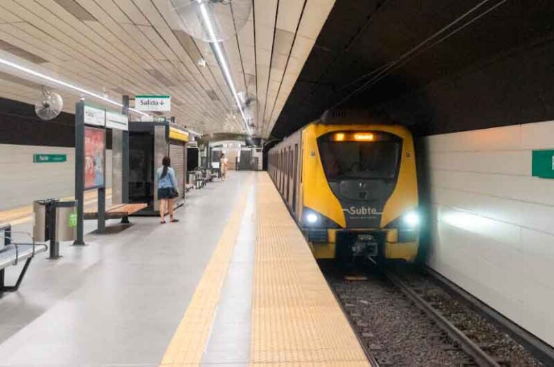 Linea D: Reabrió la estación Plaza Italia Linea D: Reabrió la estación Plaza Italia