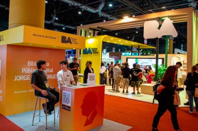 La Ciudad presenta más de 100 actividades en la Feria del Libro