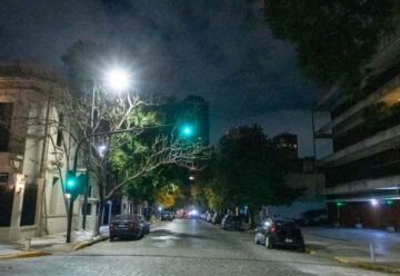 Luces LED en las veredas para reforzar la seguridad peatonal