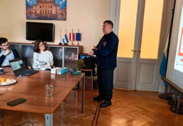 Bomberos de la Ciudad capacitaron al personal de la Embajada de Austria