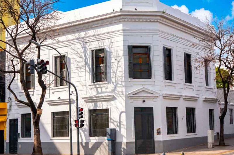 Ciudad reabre la emblemática Biblioteca Joaquín V. González