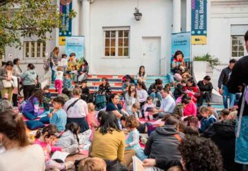 La Ciudad presentó la colección de cuentos "Aprender en familia"